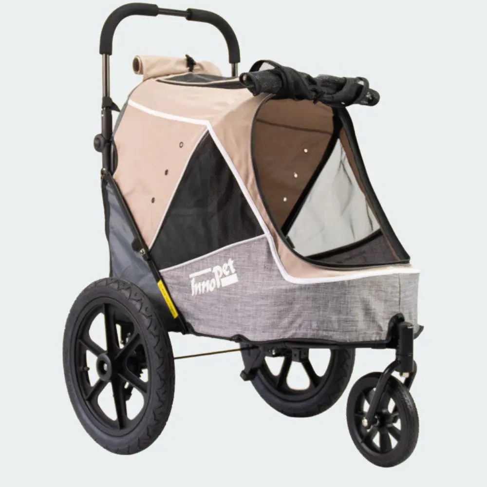 InnoPet® Sporty Trailer Evolution Hundebuggy beige in der schrägen Ansicht